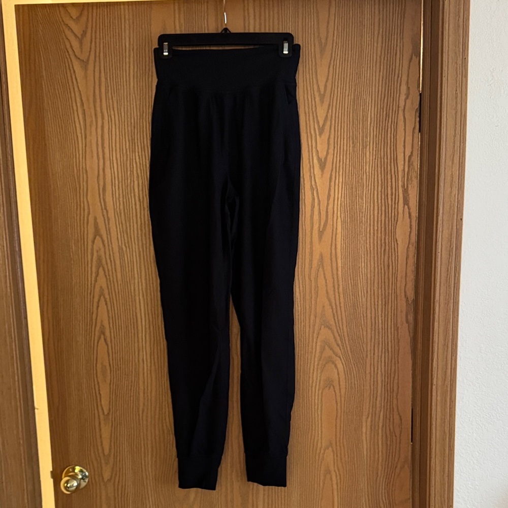 Old Navy Women's Black Ribbed Tall Joggers